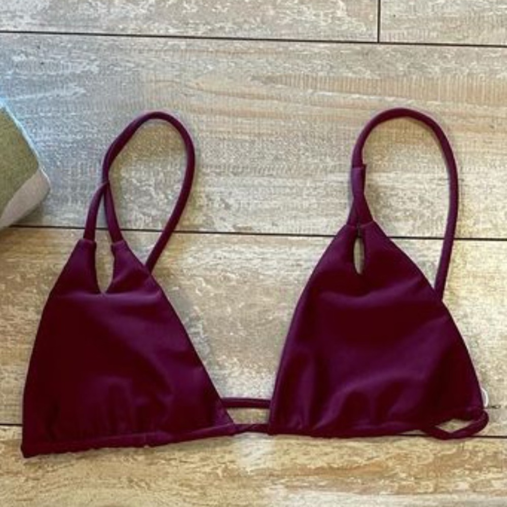 Casey top in wine 🍷